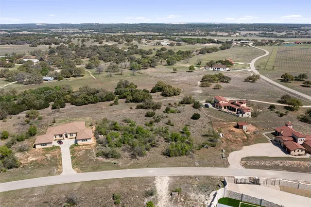 $199,999 | 104 Strada Luca, Florence, TX 76527
