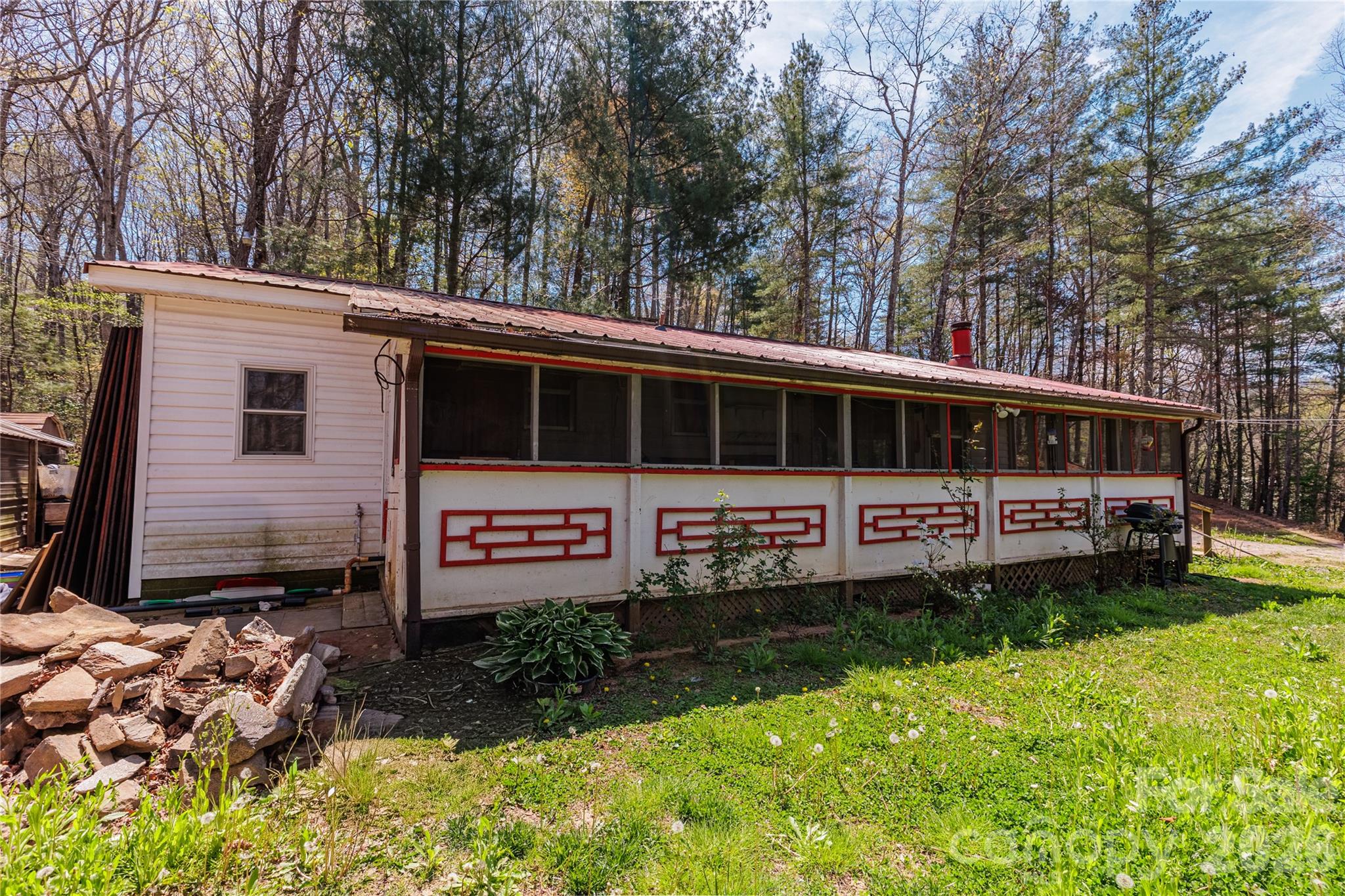 71 Fortner Road Bryson City, NC 28713 - Photo 3 of 26 Gallery Image 3