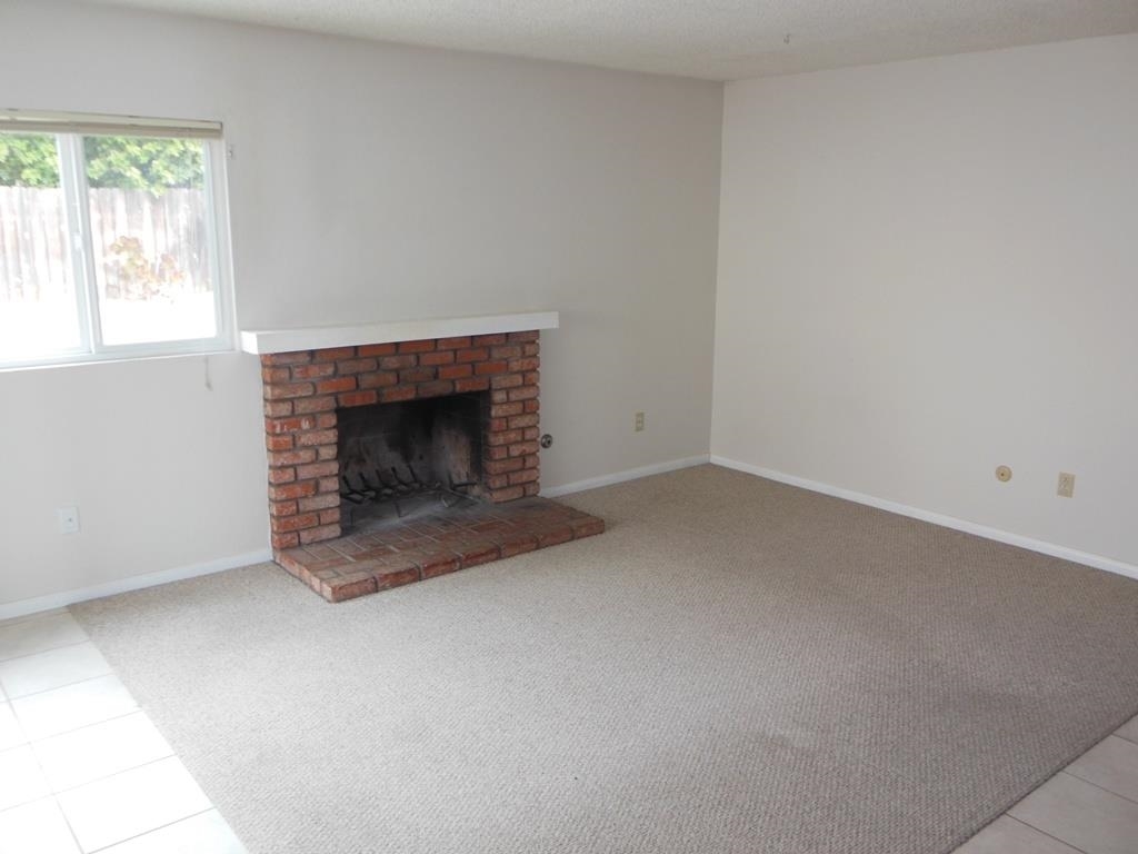 10944 Eddington Road Santee, CA 92071 - Photo 4 of 21
