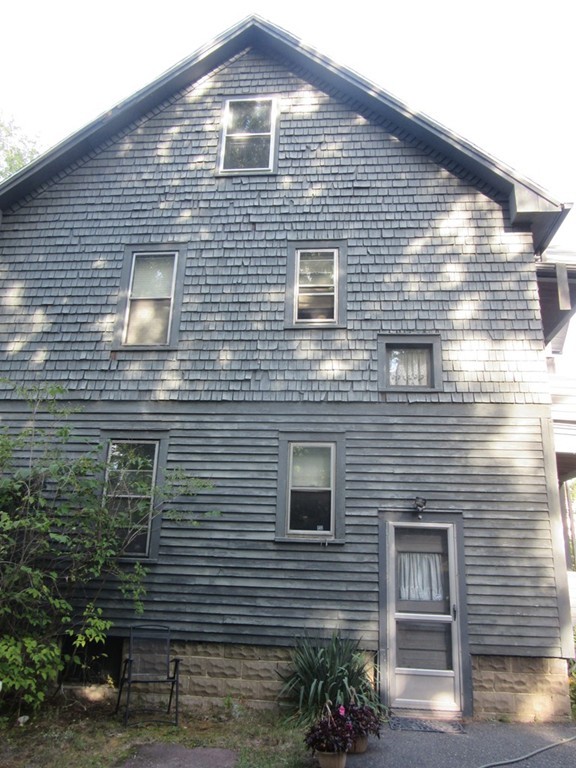 50-52 Dwight Road Springfield, MA 01108 - Photo 5 of 24 a front view of a house