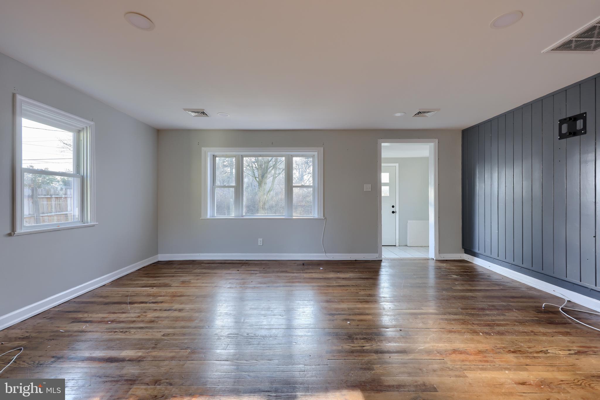 1073 Hopewell Road Oxford, PA 19363 - Photo 4 of 26 Gallery Image 4