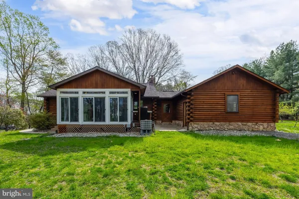 $415,000 | 1069 Chews Landing Road, Laurel Springs, NJ 08021