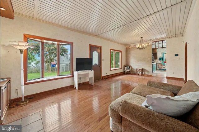 $605,000 | 24 Ferry Point Lane, Earleville, MD 21919