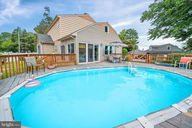 $605,000 | 24 Ferry Point Lane, Earleville, MD 21919