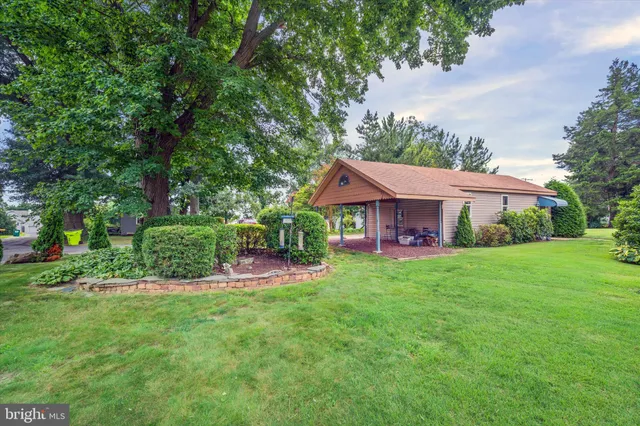 $605,000 | 24 Ferry Point Lane, Earleville, MD 21919