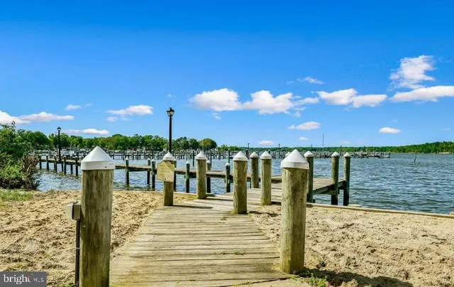 $605,000 | 24 Ferry Point Lane, Earleville, MD 21919