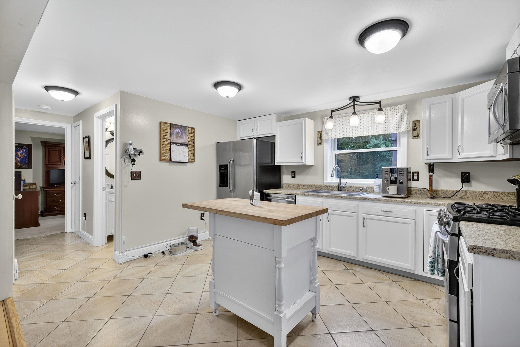 119 Hensmith Road Salisbury, NH 03268 - Photo 11 of 45