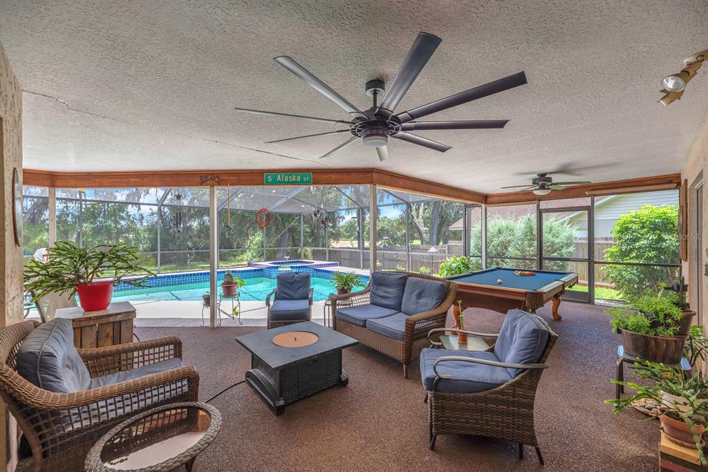 621 Penn National Road Seffner, FL 33584 - Photo 30 of 50
