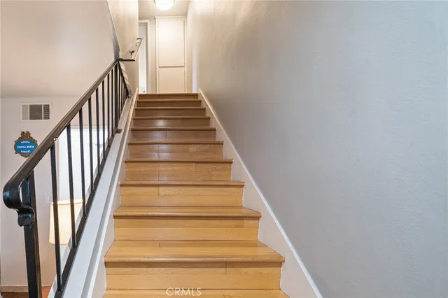 $530,000 | 8633 Balboa Boulevard, Unit 29, Northridge, CA 91325