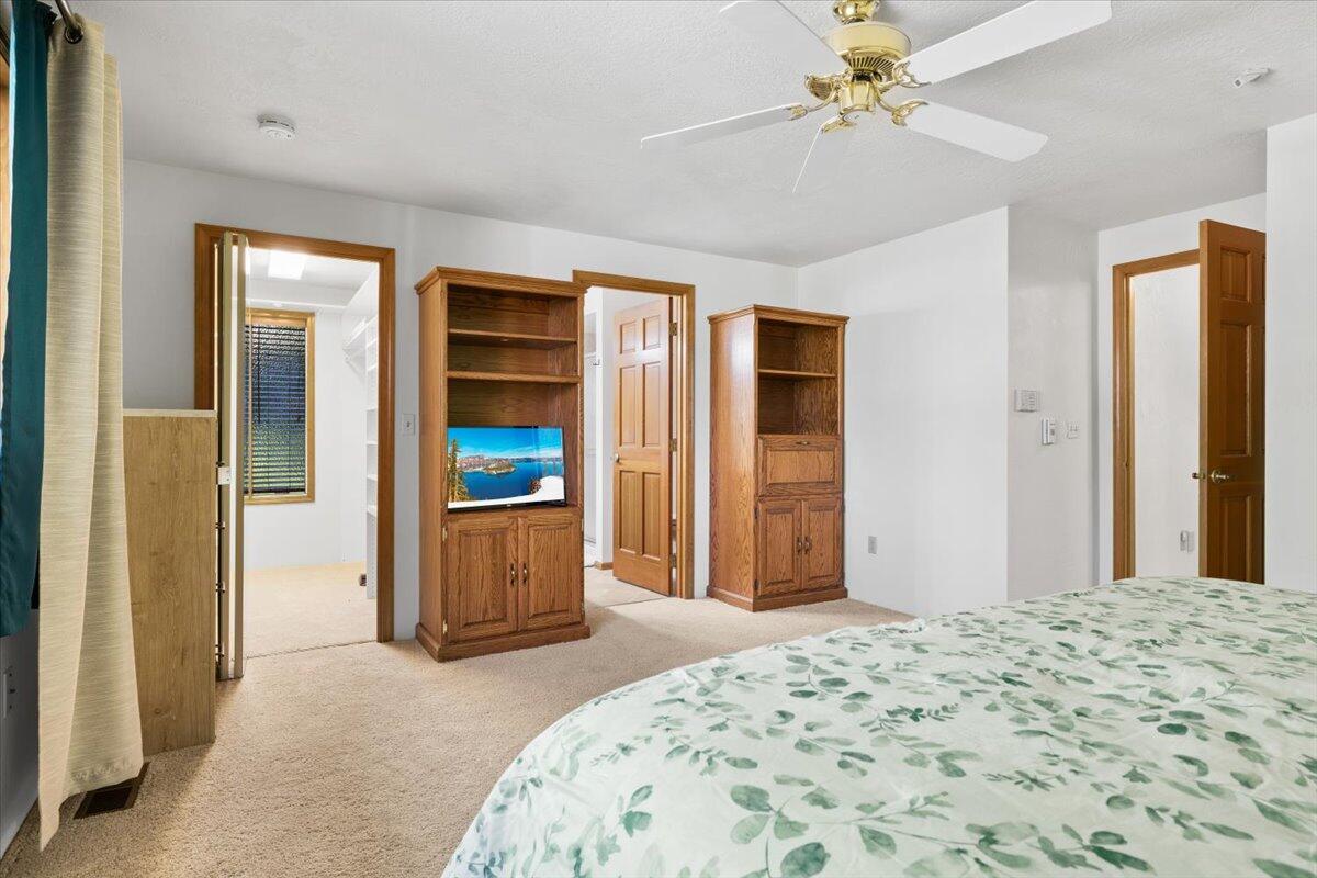 4267 Innsbruck Ridge Medford, OR 97504 - Photo 23 of 32 24-CI_0519