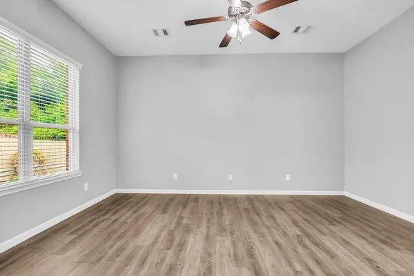 $295,000 | 14320 North Summerchase Circle, Willis, TX 77318