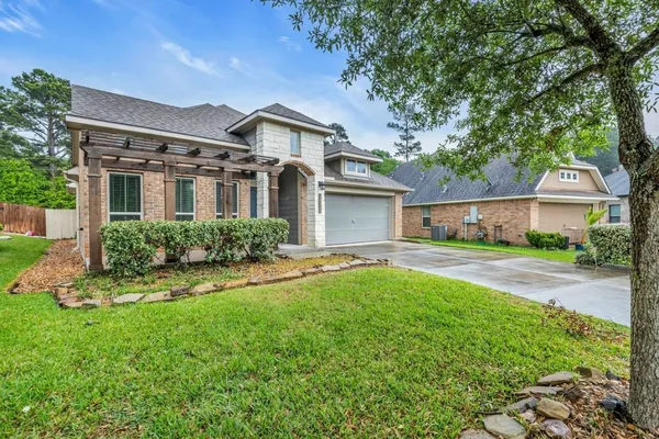 $295,000 | 14320 North Summerchase Circle, Willis, TX 77318
