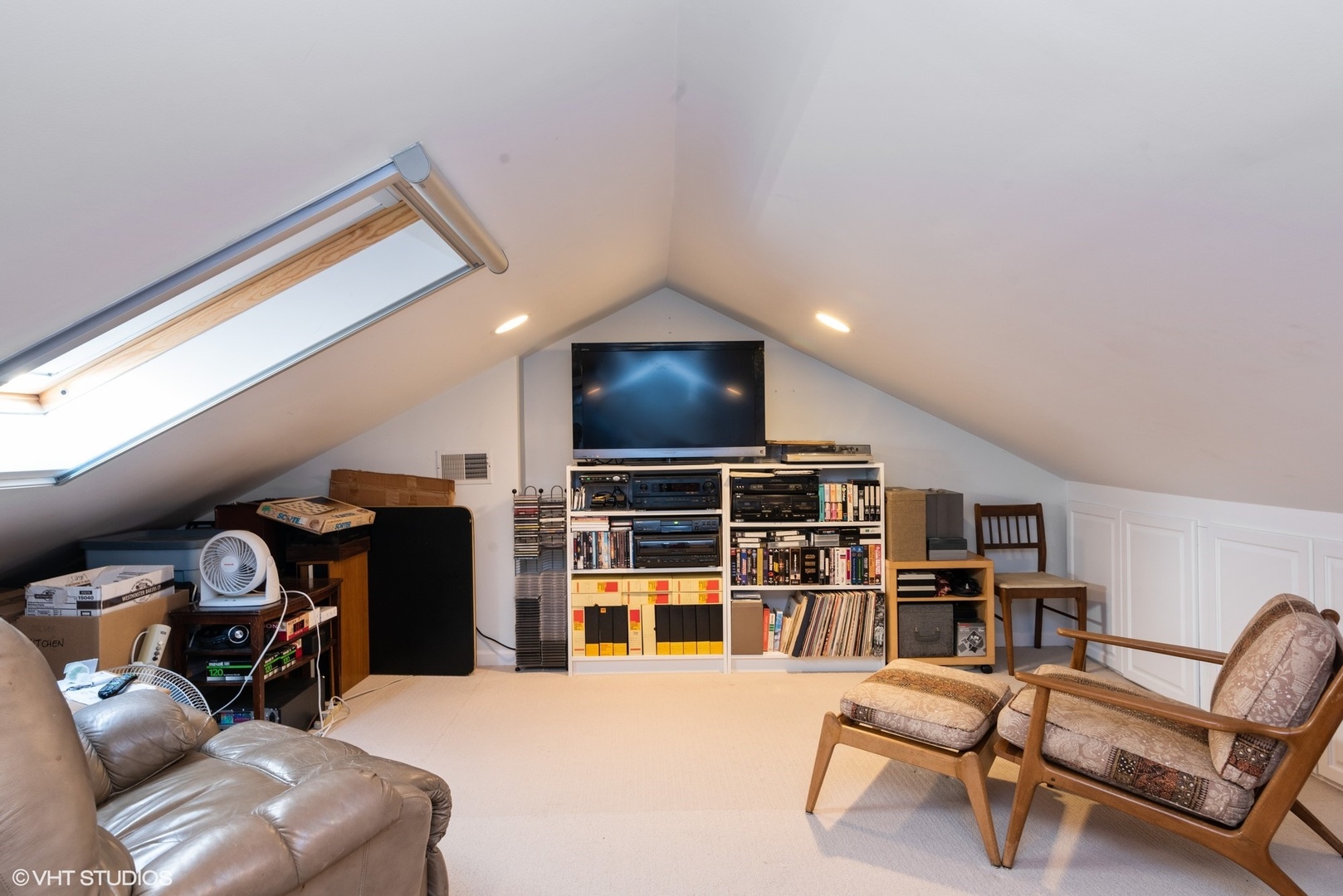 904 Sheridan Road Evanston, IL 60202 - Photo 8 of 9