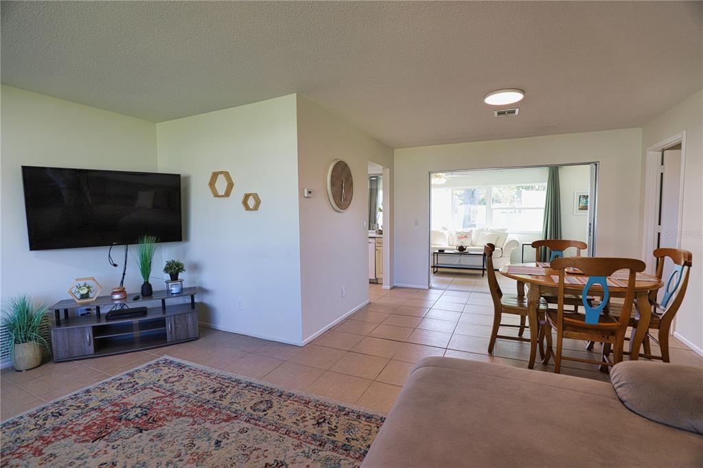 1141 Royal Road Venice, FL 34293 - Photo 10 of 38