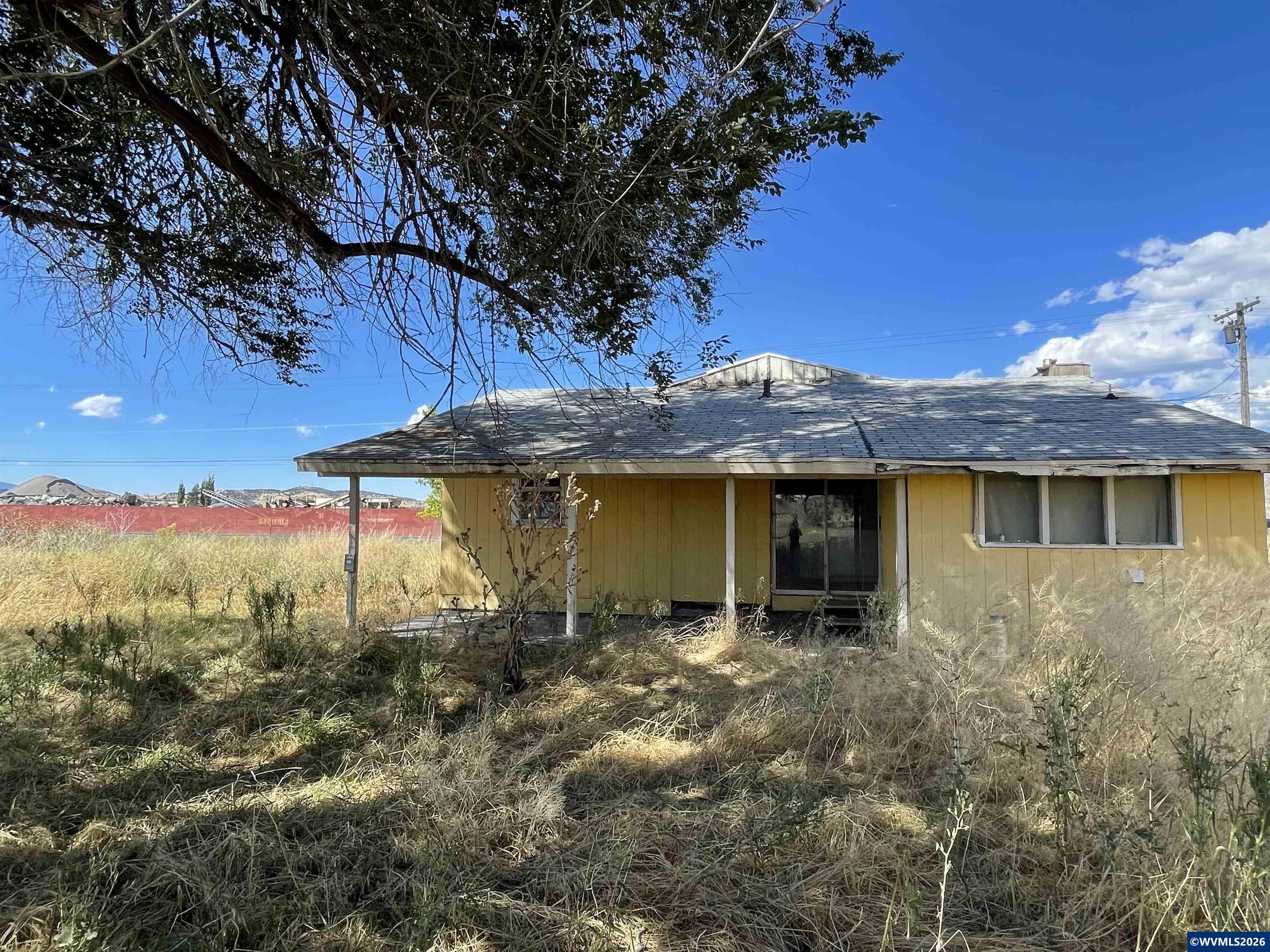 2202 Joe Wright Road Klamath Falls, OR 97603 - Photo 14 of 25