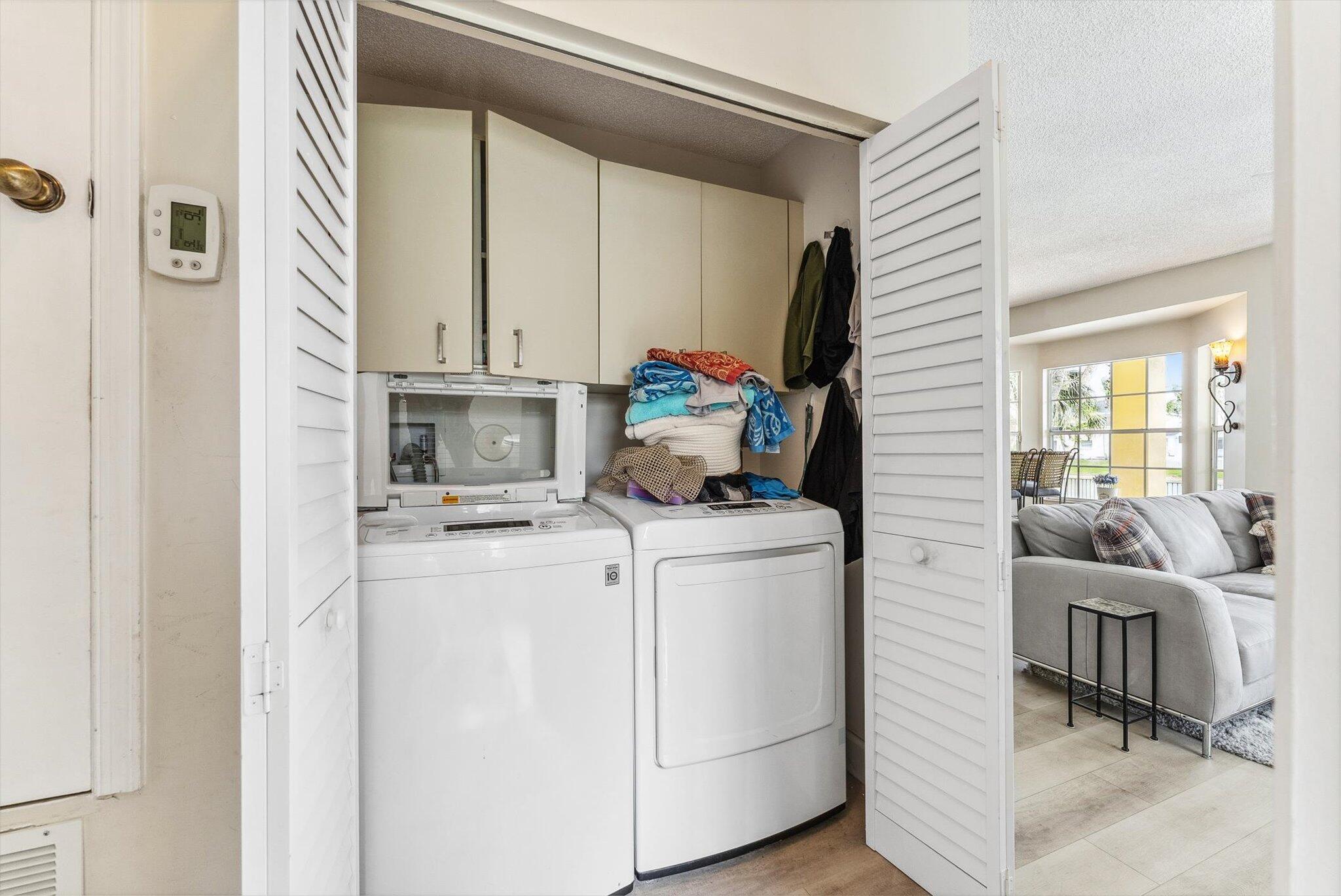 640 Culpepper Terrace Davie, FL 33325 - Photo 15 of 68 a view of living room washer and dryer