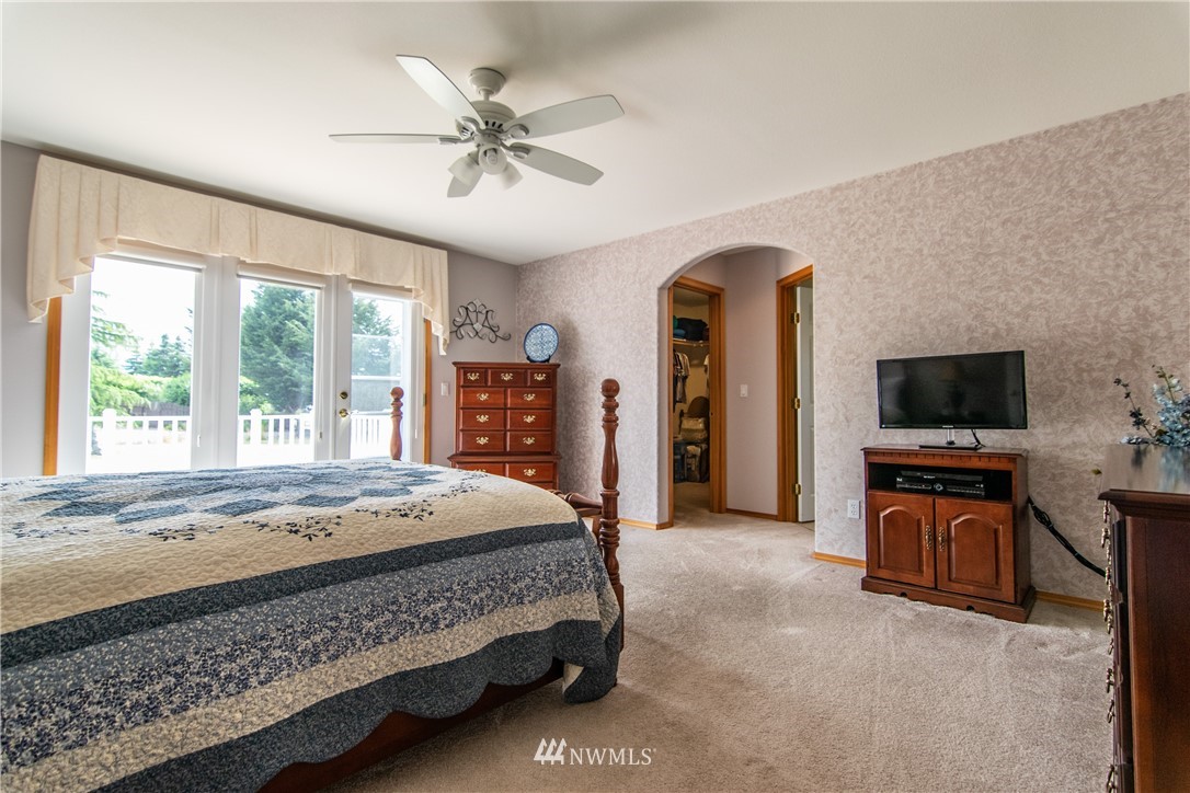 1364 Heath Road Sequim, WA 98382 - Photo 15 of 25