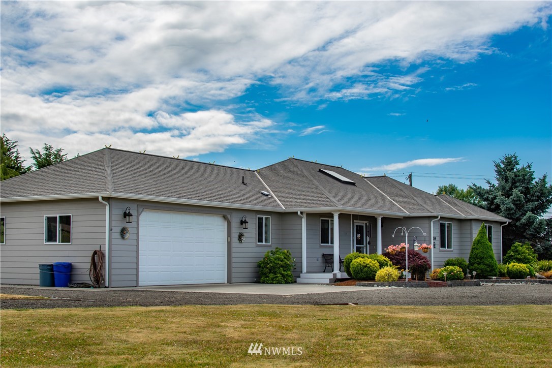 1364 Heath Road Sequim, WA 98382 - Photo 3 of 25
