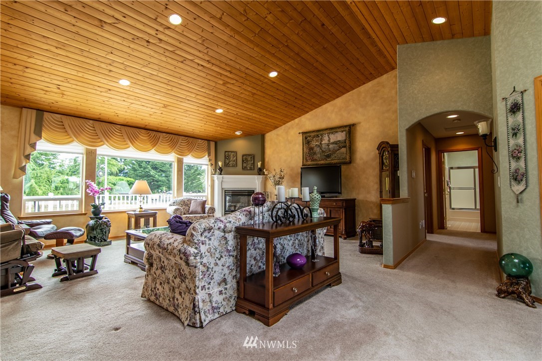 1364 Heath Road Sequim, WA 98382 - Photo 6 of 25