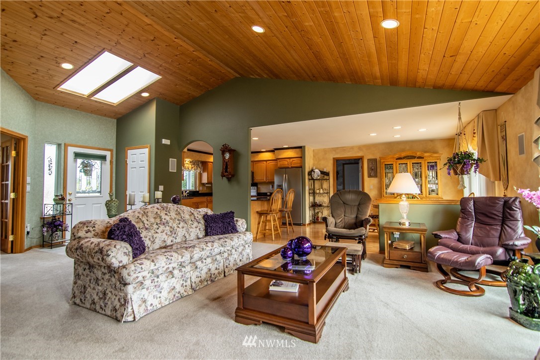 1364 Heath Road Sequim, WA 98382 - Photo 8 of 25