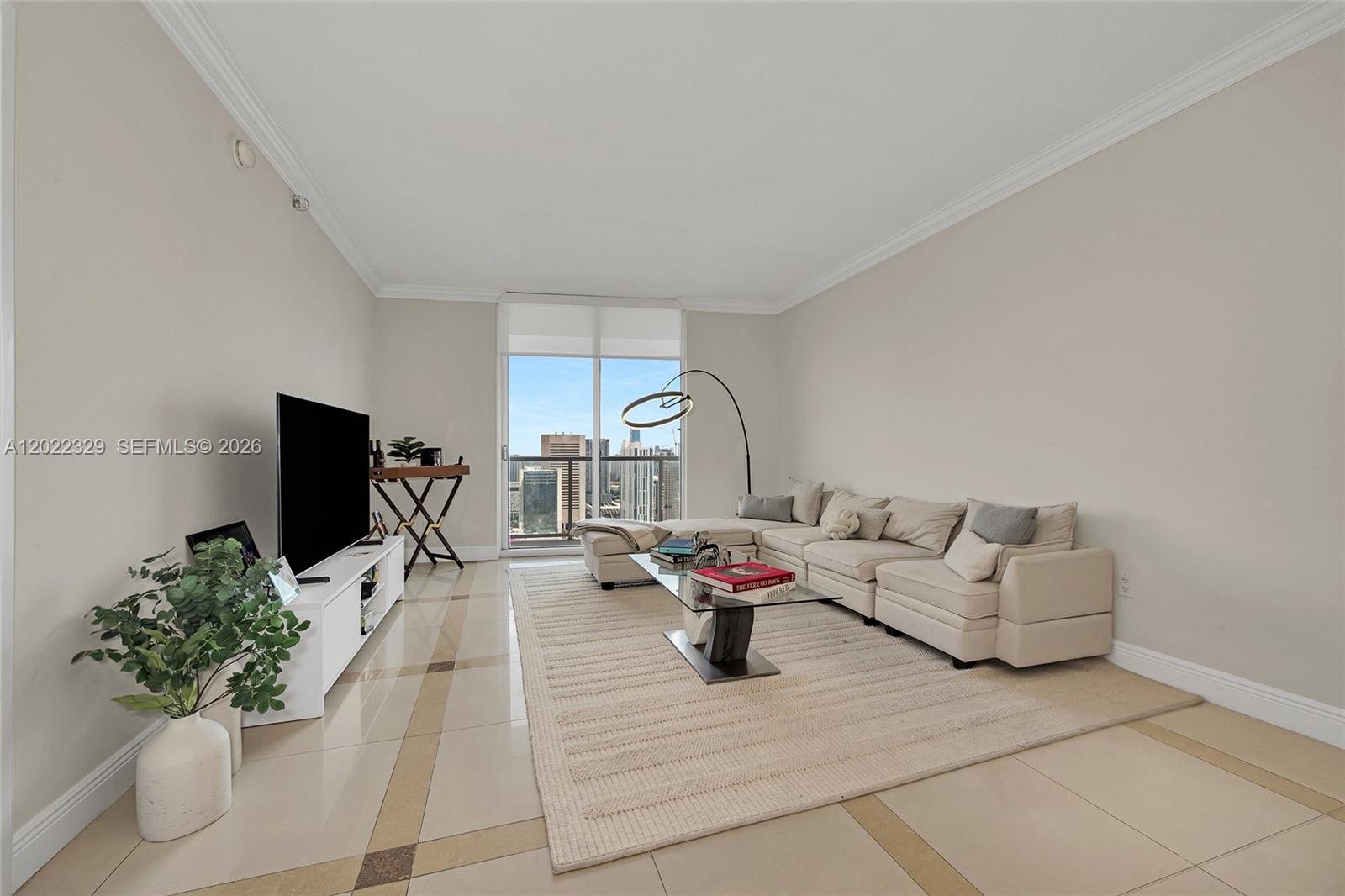 185 Southwest 7th Street, Unit 4201 Miami, FL 33130 - Photo 6 of 28 Photo 6