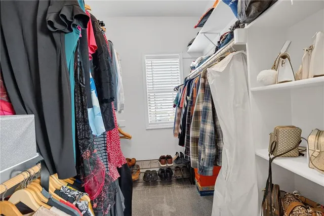 $450,000 | 1325 North 160th Terrace, Basehor, KS 66007