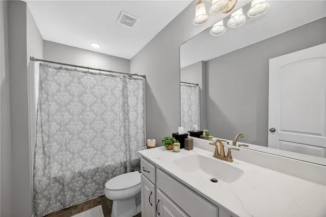 $450,000 | 1325 North 160th Terrace, Basehor, KS 66007