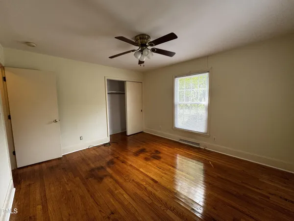 $2,200 | 306 East 1st Street, Kenly, NC 27542