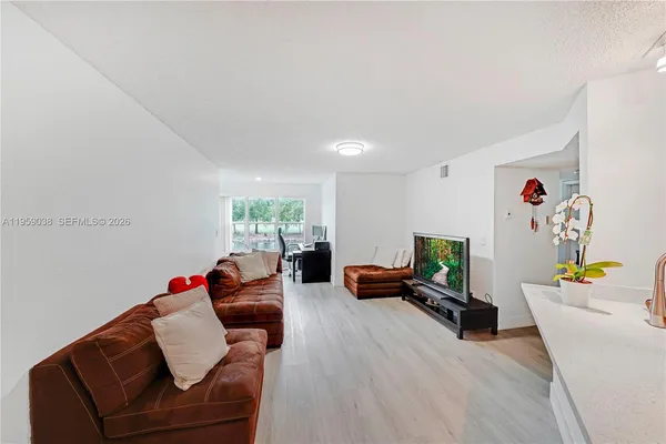 $2,300 | 437 Vista Isles Drive, Unit 2217, Sunrise, FL 33325