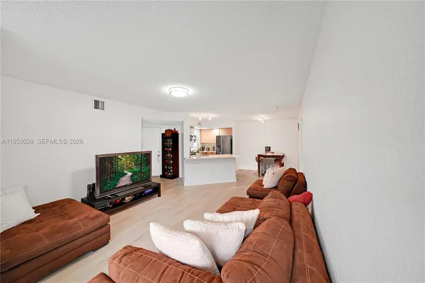 $2,300 | 437 Vista Isles Drive, Unit 2217, Sunrise, FL 33325