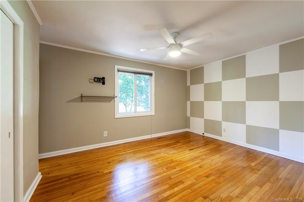 800 Lochridge Road Charlotte, NC 28209 - Photo 9 of 31 Gallery Image 9
