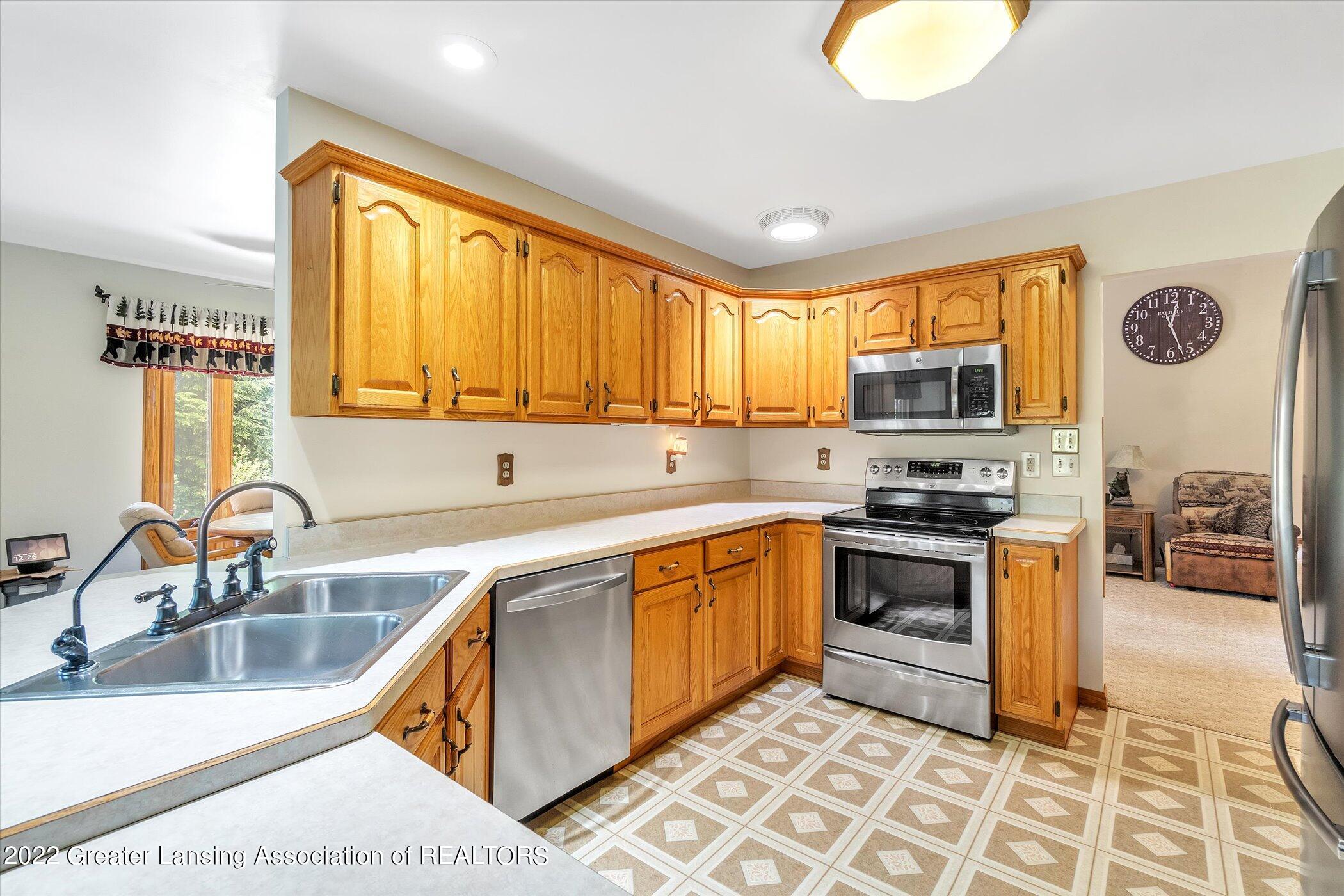 6440 Wellman Road Parma, MI 49269 - Photo 10 of 43 18-6440-Wellman-Rd-WindowStill-Real-Esta