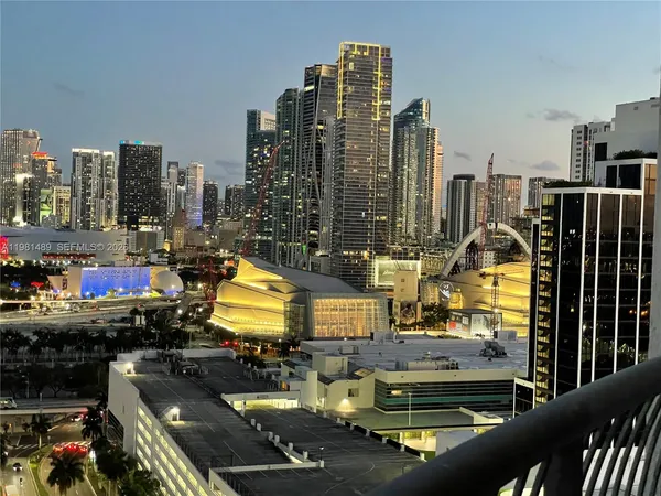 $549,900 | 1750 North Bayshore Drive, Unit 2814, Miami, FL 33132