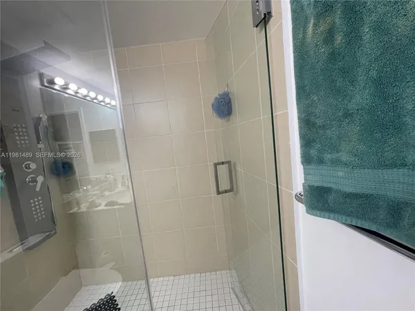 $549,900 | 1750 North Bayshore Drive, Unit 2814, Miami, FL 33132