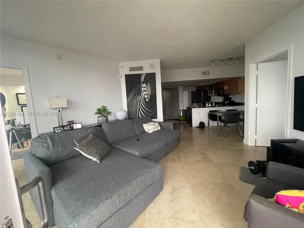 $549,900 | 1750 North Bayshore Drive, Unit 2814, Miami, FL 33132