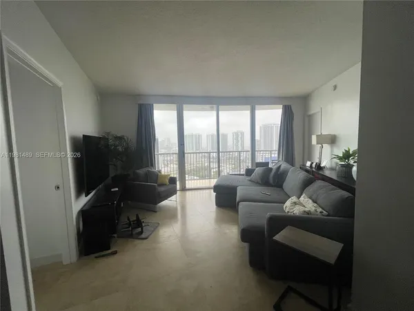 $549,900 | 1750 North Bayshore Drive, Unit 2814, Miami, FL 33132