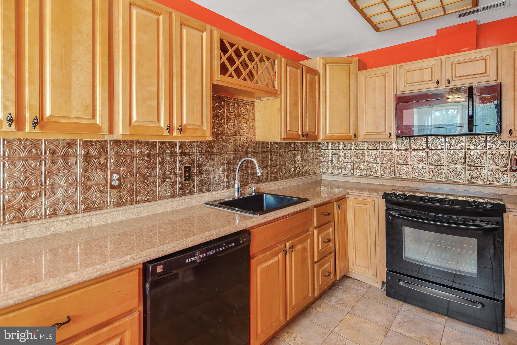 25 North Hill Drive Westampton, NJ 08060 - Photo 3 of 29 Kitchen