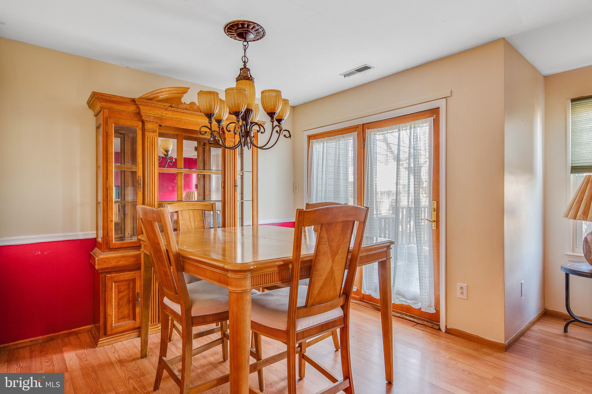 25 North Hill Drive Westampton, NJ 08060 - Photo 4 of 29 Dining Room