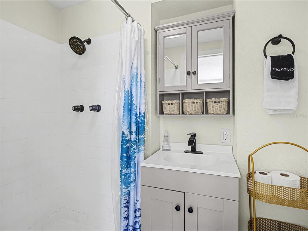 3142 Pinon Drive Holiday, FL 34691 - Photo 17 of 24