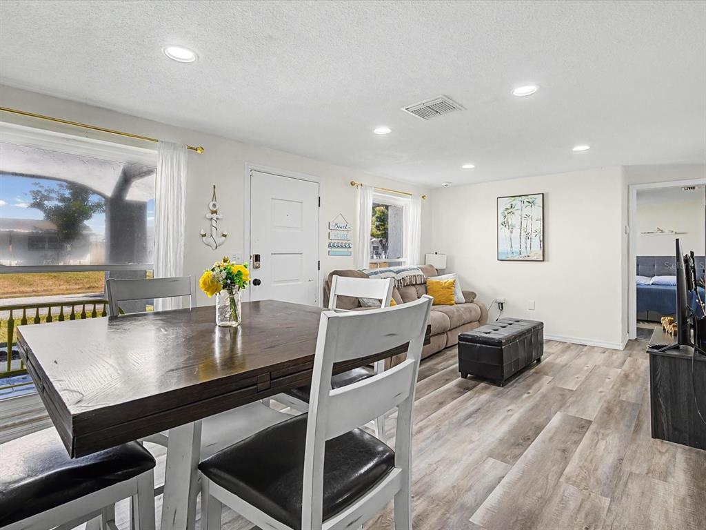 3142 Pinon Drive Holiday, FL 34691 - Photo 6 of 24