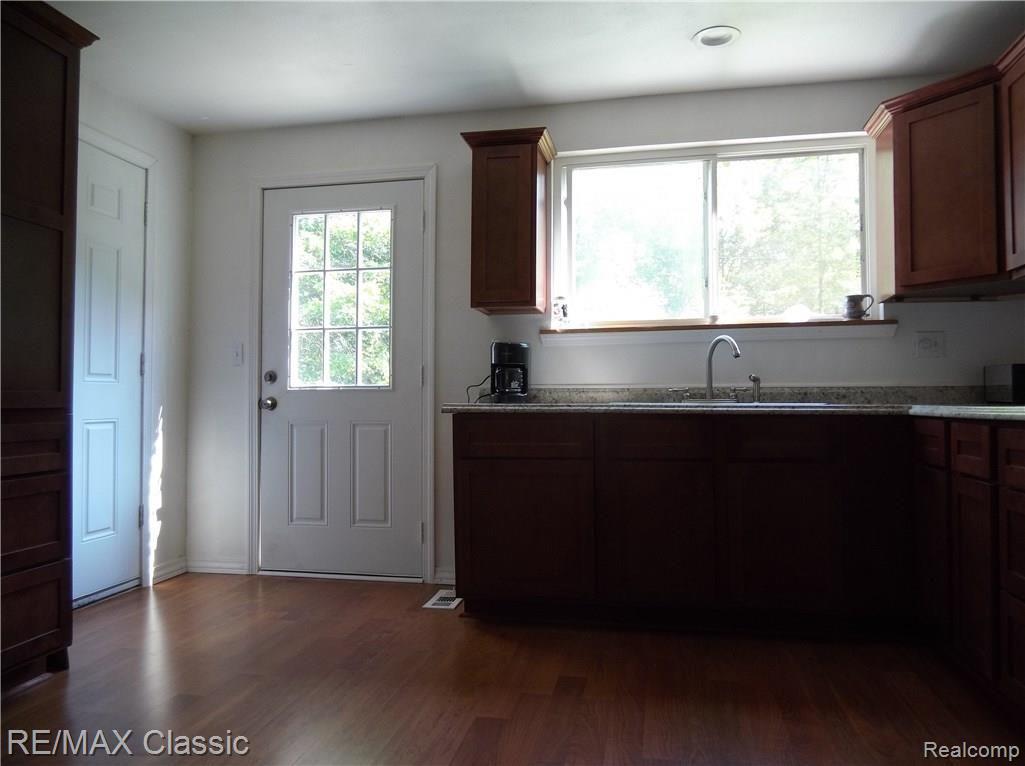 21341 Haggerty Road Belleville, MI 48111 - Photo 10 of 62 IMG_20170921_123448194.jpg