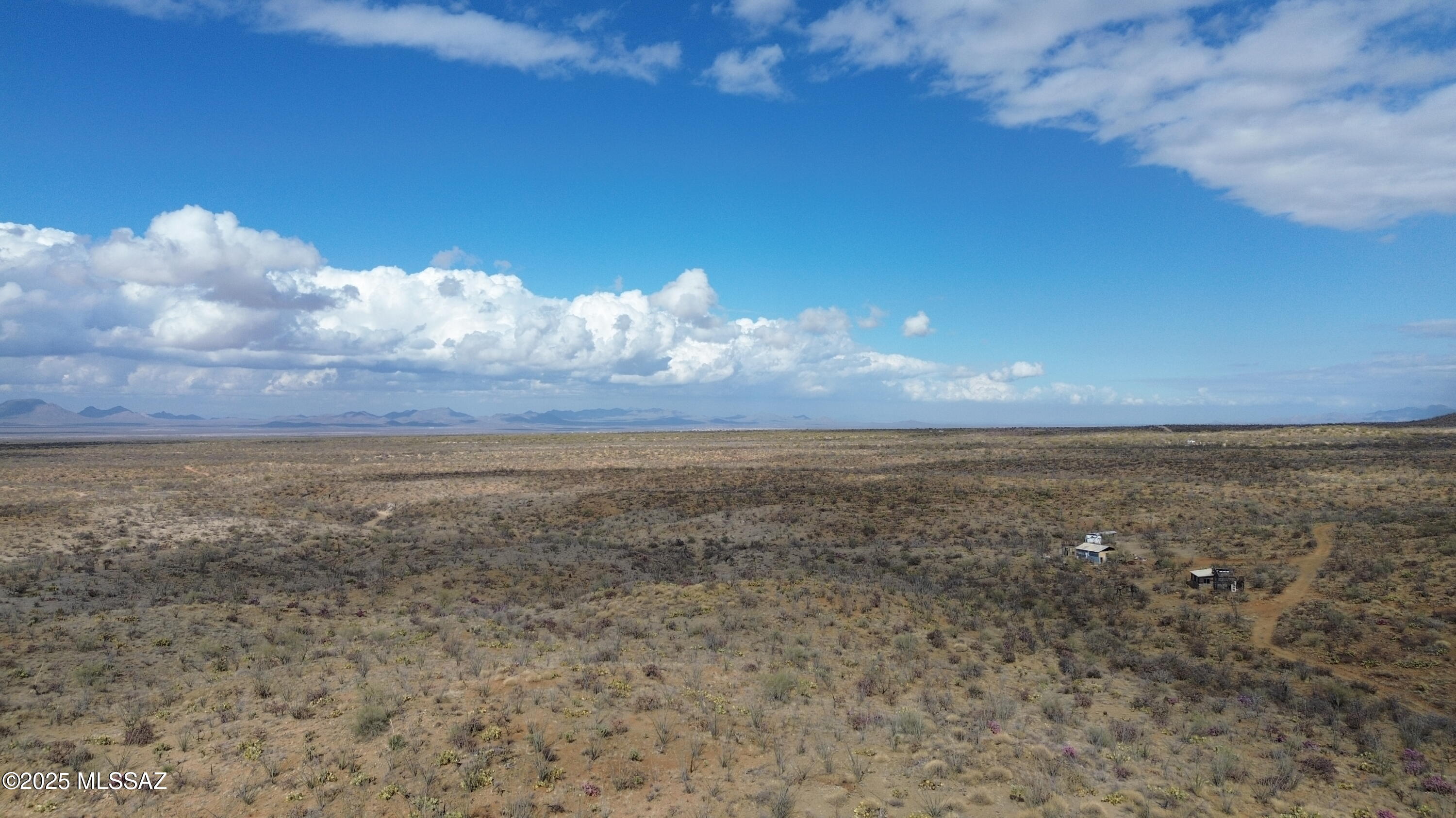 20-acres South Garvey Road Tucson, AZ 85736 - Photo 4 of 15 DJI_0404