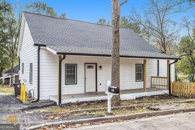 6236 Front Street Douglasville, GA 30134 - Photo 2 of 30 a front view of a house