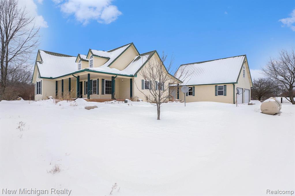 2145 South Elba Road Lapeer, MI 48446 - Photo 8 of 39