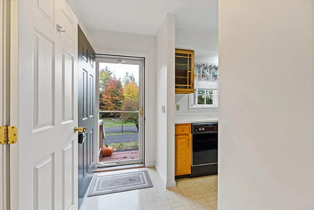 $249,900 | 13 Lincoln Woods Lane, Unit 13, Waterville, ME 04901