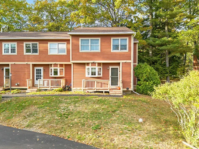 $249,900 | 13 Lincoln Woods Lane, Unit 13, Waterville, ME 04901