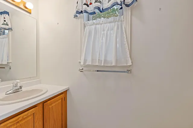 $249,900 | 13 Lincoln Woods Lane, Unit 13, Waterville, ME 04901