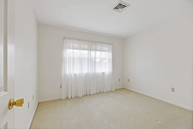 $249,900 | 13 Lincoln Woods Lane, Unit 13, Waterville, ME 04901