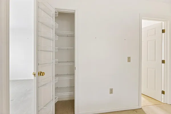 $234,950 | 13 Lincoln Woods Lane, Unit 13, Waterville, ME 04901