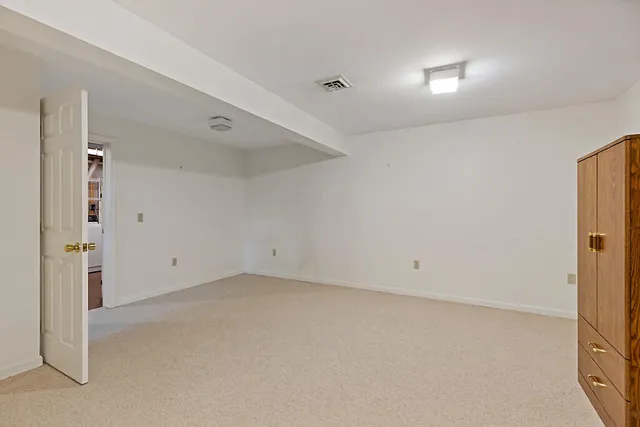 $249,900 | 13 Lincoln Woods Lane, Unit 13, Waterville, ME 04901